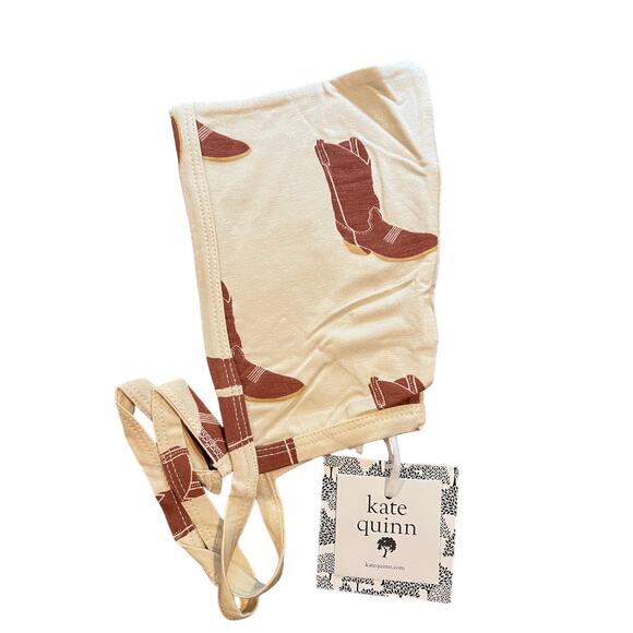 NWT Kate Quinn Cowboy Boot Bamboo Elf Hat nb Newborn - Picture 1 of 1